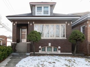 5215 W Schubert Ave, Chicago, IL 60639