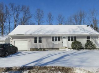 3832 Columbia St, Hamburg, NY 14075
