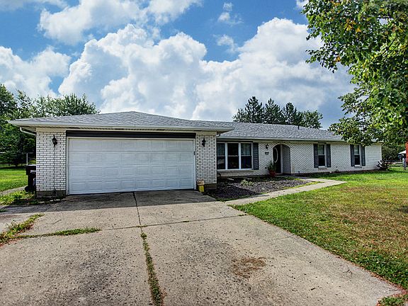 2nd image of 3693 Olde Willow Dr