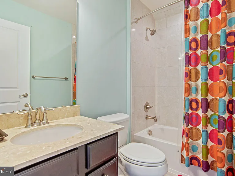 14202 Bentley Park Dr — Photo 38