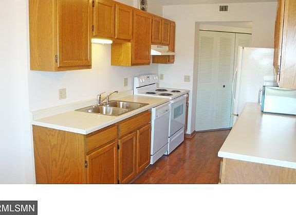 5th image of 6615 Lake Shore Dr S APT 514