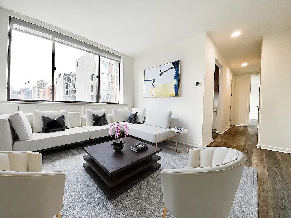 520 West 43rd Street — Photo 2