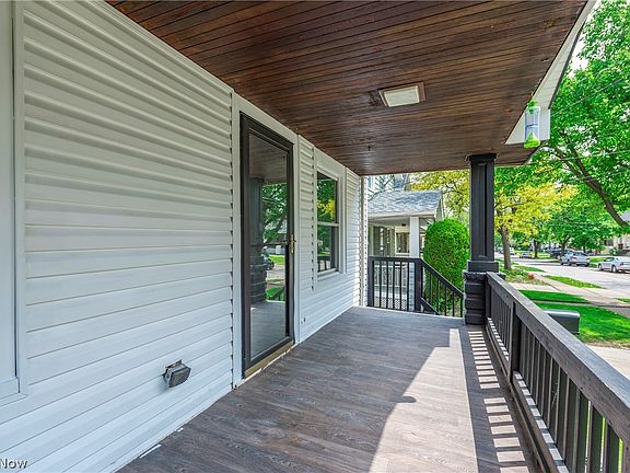 2nd image of 2718 Roanoke Ave