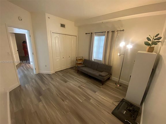 4th image of 17405 NW 75th Pl APT 107
