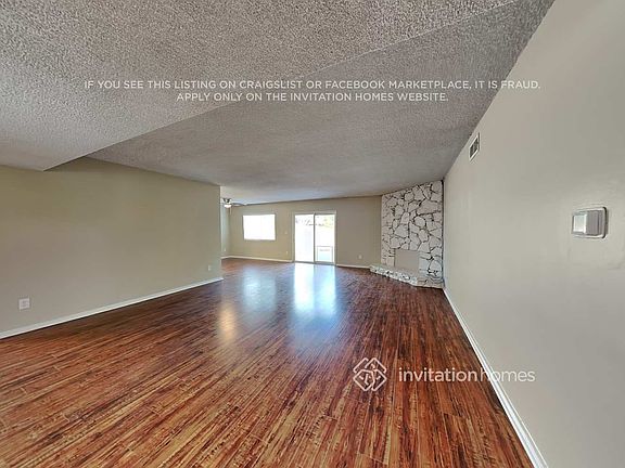 4th image of 15857 Liggett St