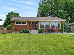 21 Brier Cres, Brantford, ON N3R 3M5