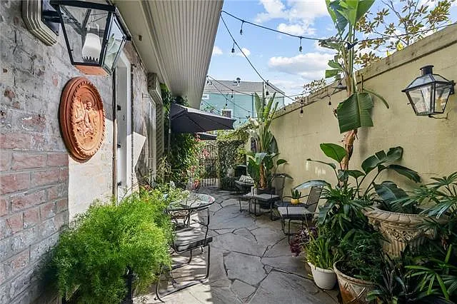 1404 Prytania St #E1 — Photo 36