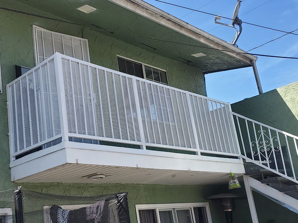 1st image of 11749 4th Ave #4