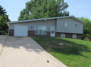 109 Mareda Ln, Arnold, MO 63010