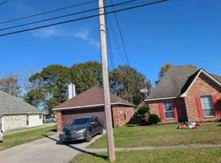 22835 Aidan Rd, Plaquemine, LA 70764