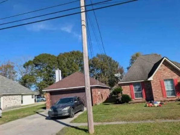 22835 Aidan Rd, Plaquemine, LA 70764