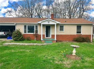 325 Morris Dr, Harrisburg, NC 28075