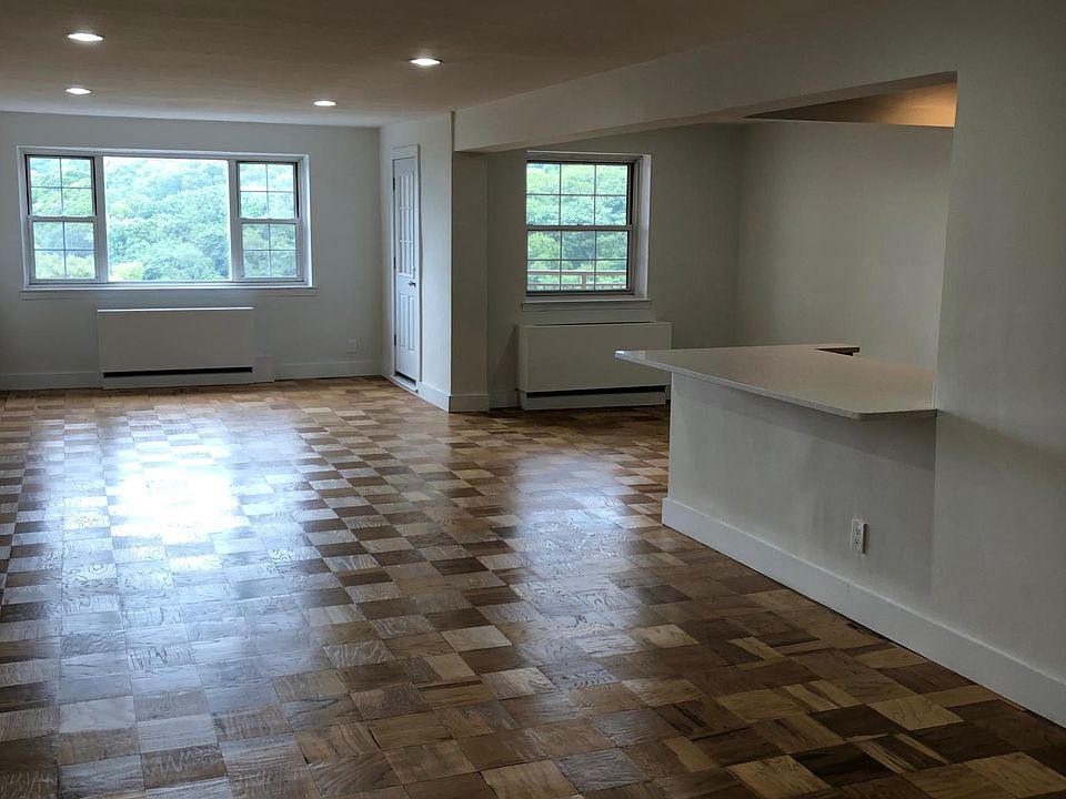 The Chalet Apartment Rentals Roslyn, NY Zillow