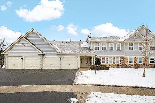 1st image of 33 Ashburn Ct #1