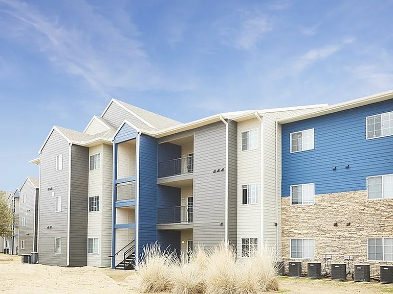 Outpost at Waco - Pricing Per Room — Photo 23