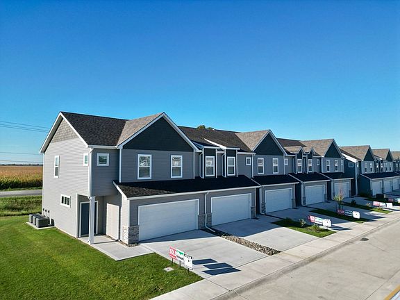 3rd image of 4041 NE 2nd Ln #3B-2BA-1534SQFT
