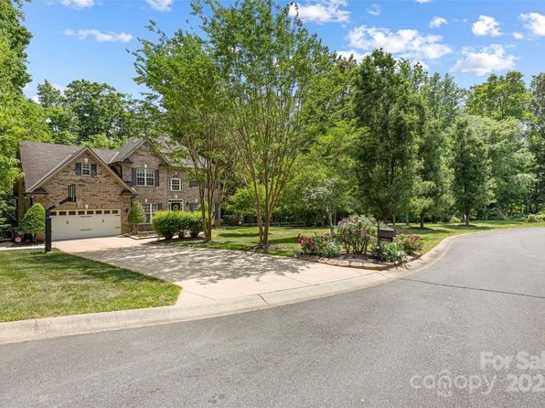 5617 Sugarcane Ct, Mint Hill, NC 28227