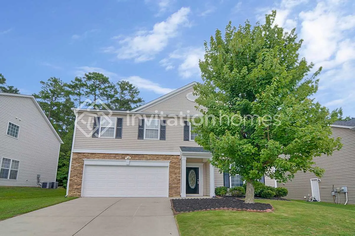 2349 Lazy River Dr Raleigh, NC 27610 — Photo 1