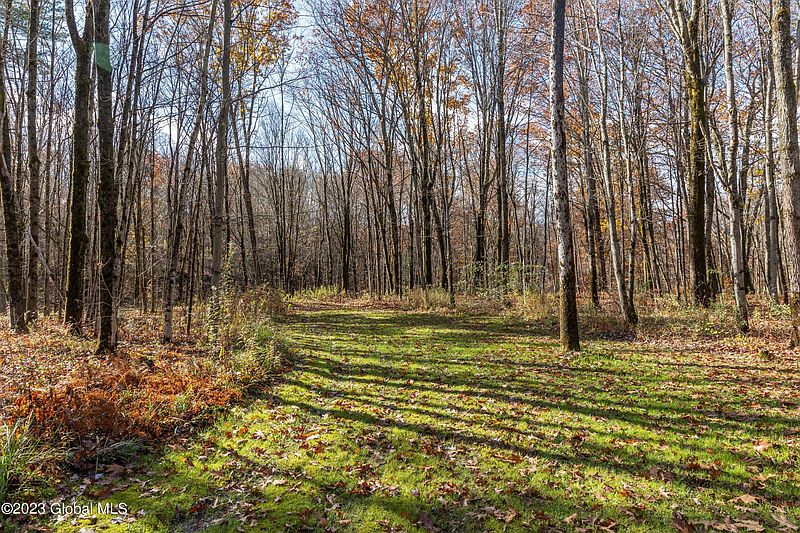 4th image of 536 McChesney Ave Ext