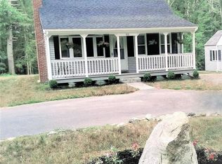 112 County St, Lakeville, MA 02347