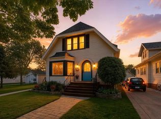 1328 Cleveland Ave #1/2, Racine, WI 53405