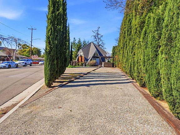 3rd image of 702 Minnesota Ave