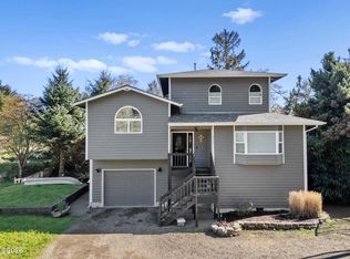 324 S Drift Creek Rd, Lincoln City, OR 97367