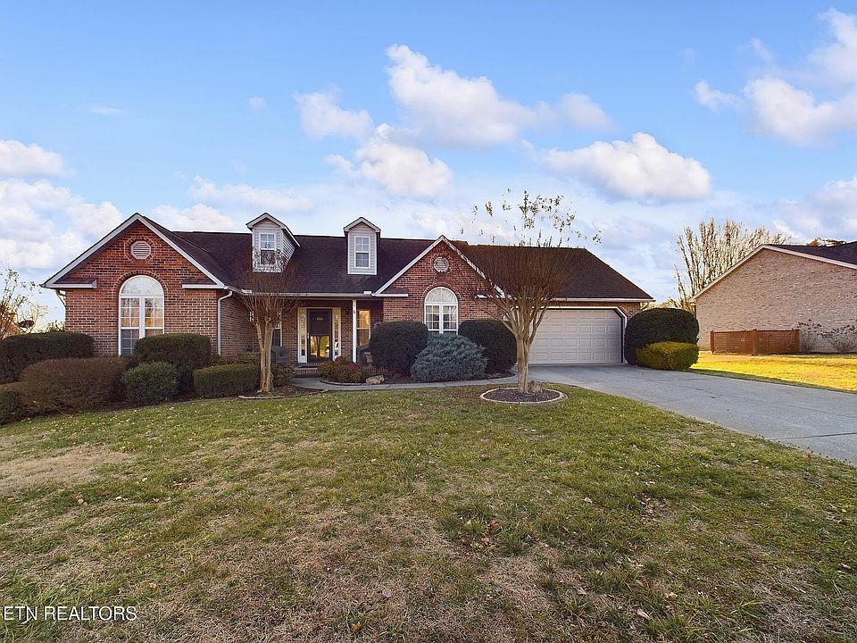 1st image of 1061 Summerfield Dr