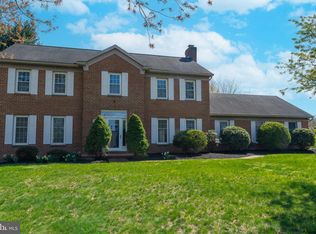 346 Travis Ln, Lancaster, PA 17601