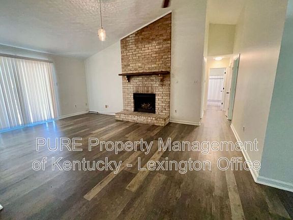 5th image of 1212 Fenwick Rd