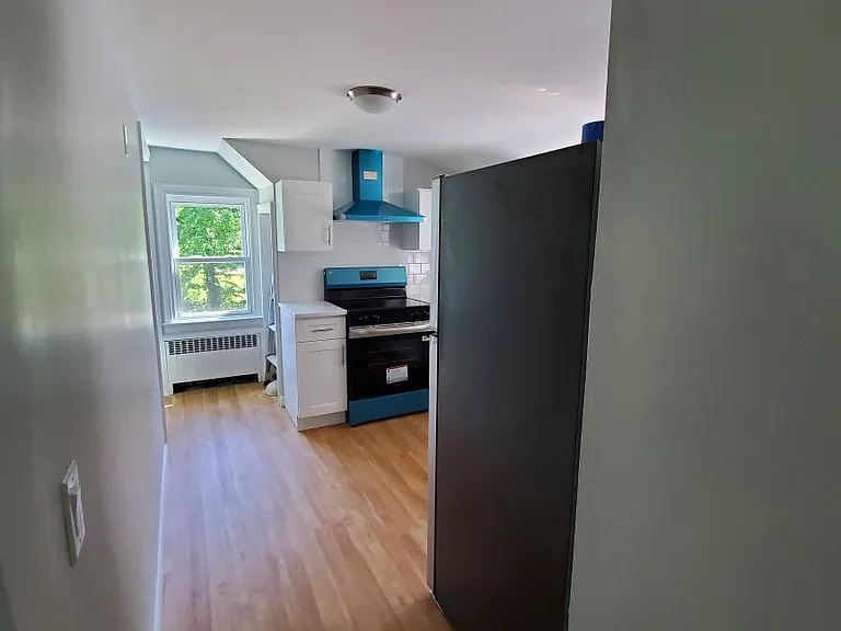 220 France St #2 — Photo 5