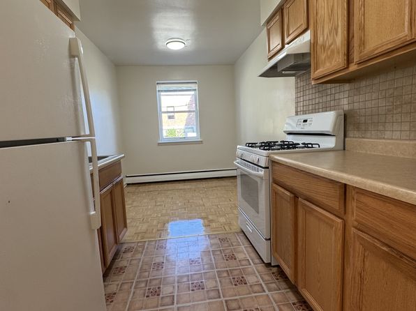 456 Kinderkamack Rd #B7