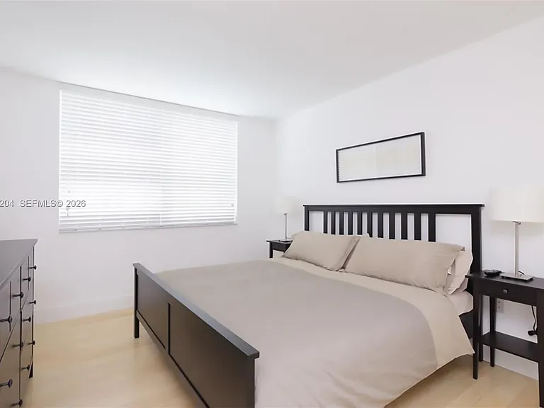 1155 Brickell Bay Dr #2701 — Photo 11