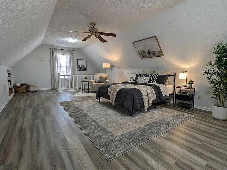Summie Dr SW — Photo 1