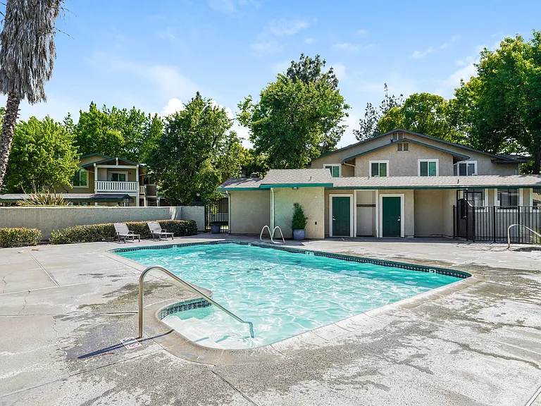 3271 Azevedo Dr — Photo 2