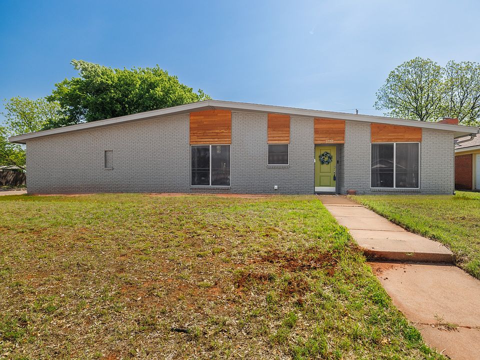 1st image of 1737 Marsalis Dr