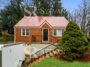 6028 Poketa Rd, Verona, PA 15147