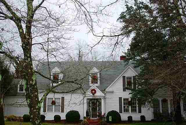 1st image of 503 W Main St