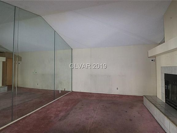 3rd image of 5799 Medallion Dr Unit 104