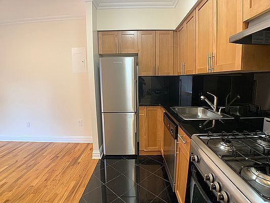 1st image of 355 W 51st St APT 64