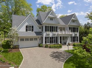 8 Kent Rd, Scarsdale, NY 10583