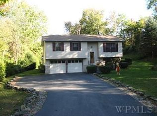 83 Old Indian Rd, Milton, NY 12547