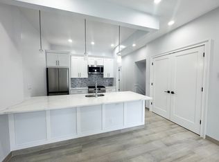 31-65 45th St #1L, Astoria, NY 11103