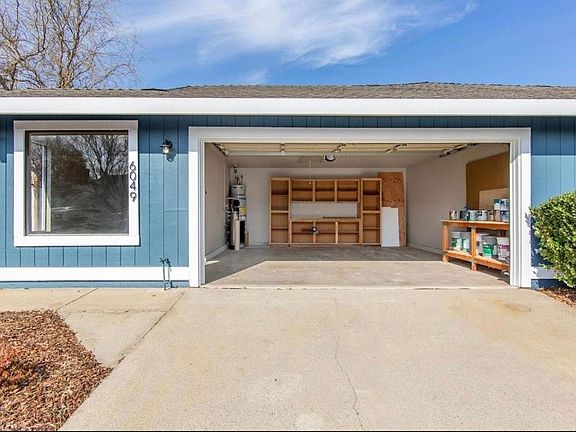 2nd image of 6049 Thornwood Dr