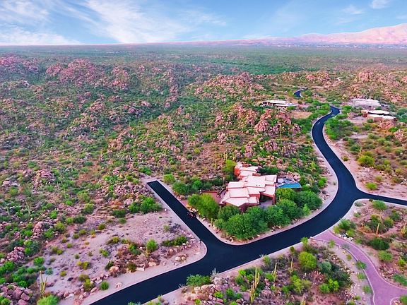 3rd image of 1459 W Tortolita Mountain Cir