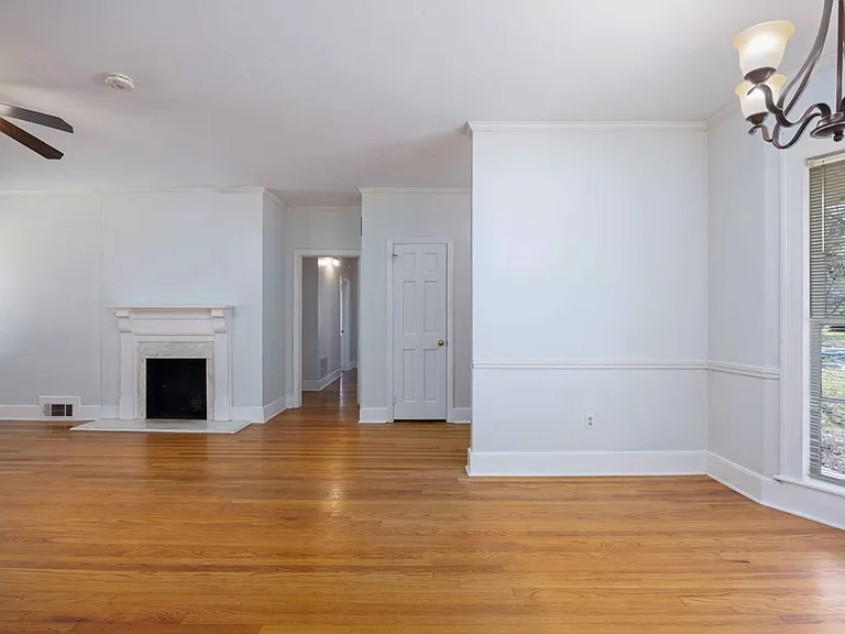 1712 Marilon Dr — Photo 2