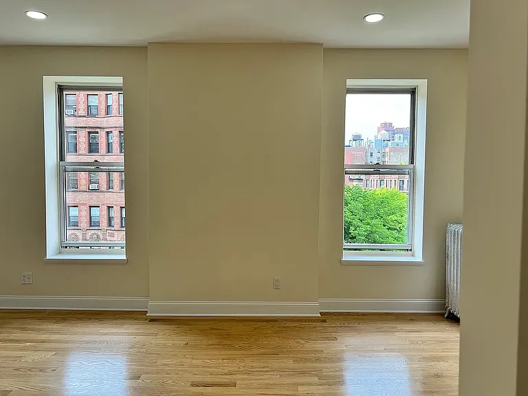 80 W 82nd St #5C — Photo 4