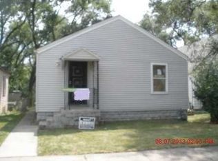 104 E 148th St, Harvey, IL