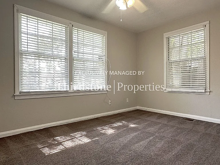 2406 Lamee Ave — Photo 15