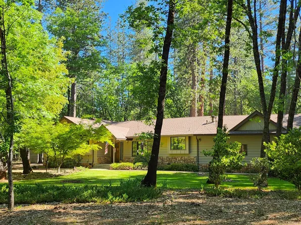 14950 Lakewood Ln, Grass Valley, CA 95945